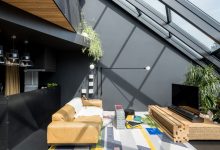 Фото - Эффектный чёрный лофт со стеклянным потолком в Лондоне